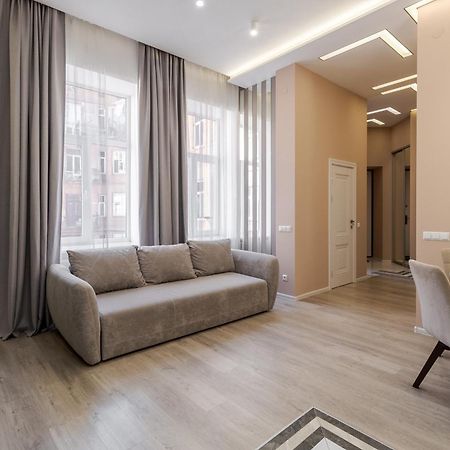 Royal Stylish Apartment In The Old City Leópolis Exterior foto