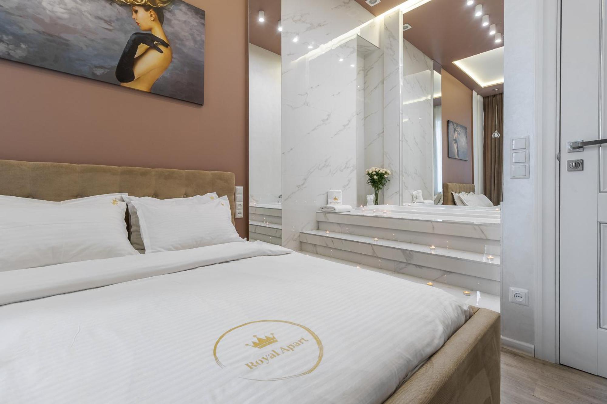 Royal Stylish Apartment In The Old City Leópolis Exterior foto