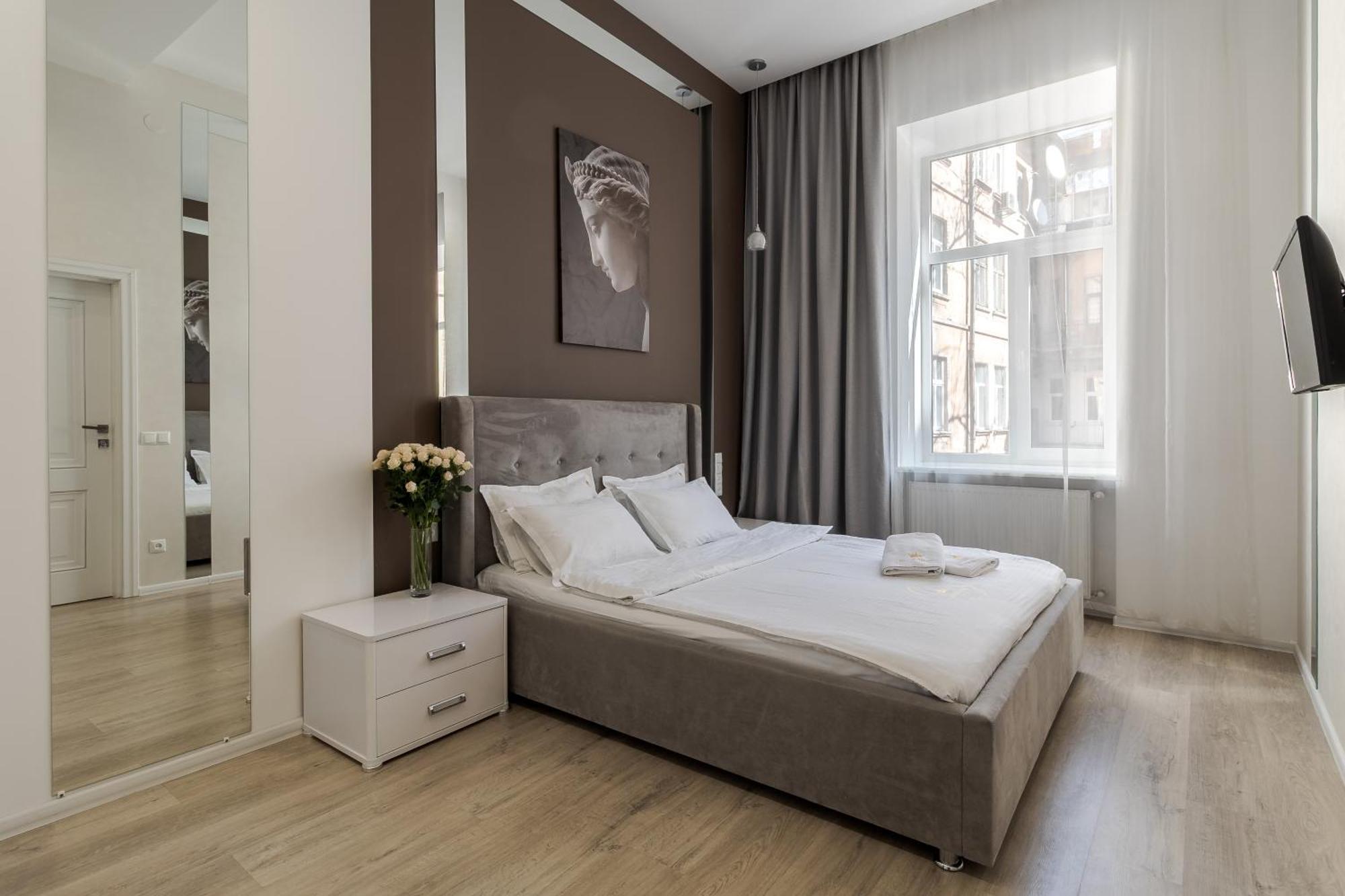 Royal Stylish Apartment In The Old City Leópolis Exterior foto