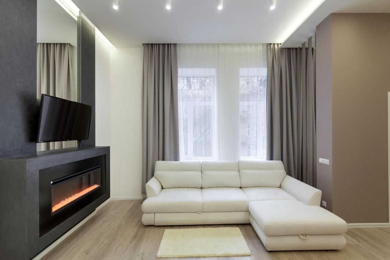 Royal Stylish Apartment In The Old City Leópolis Exterior foto