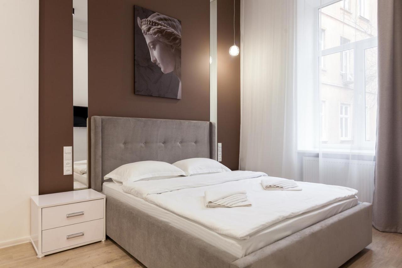 Royal Stylish Apartment In The Old City Leópolis Exterior foto